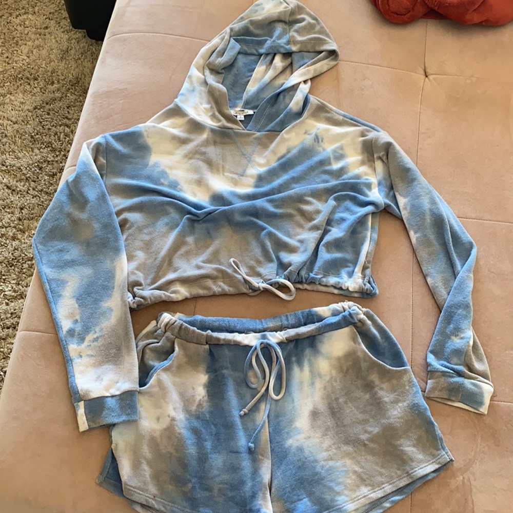 Tie die sweatsuit short set